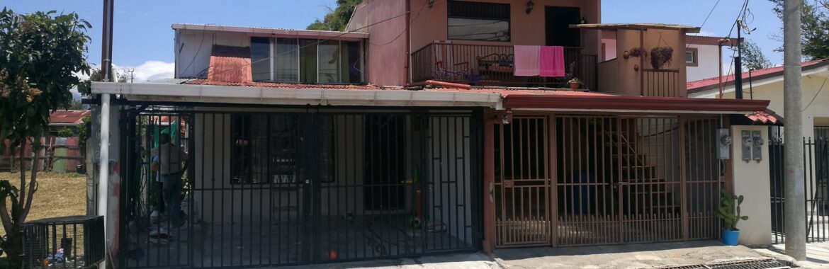 Casas en las Quebradas, Sto Domingo de Heredia